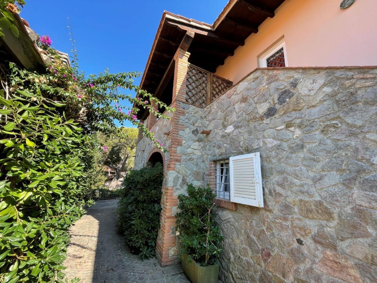 Villaggio I Sorbizzi Marina Di Bibbona Bagian luar foto